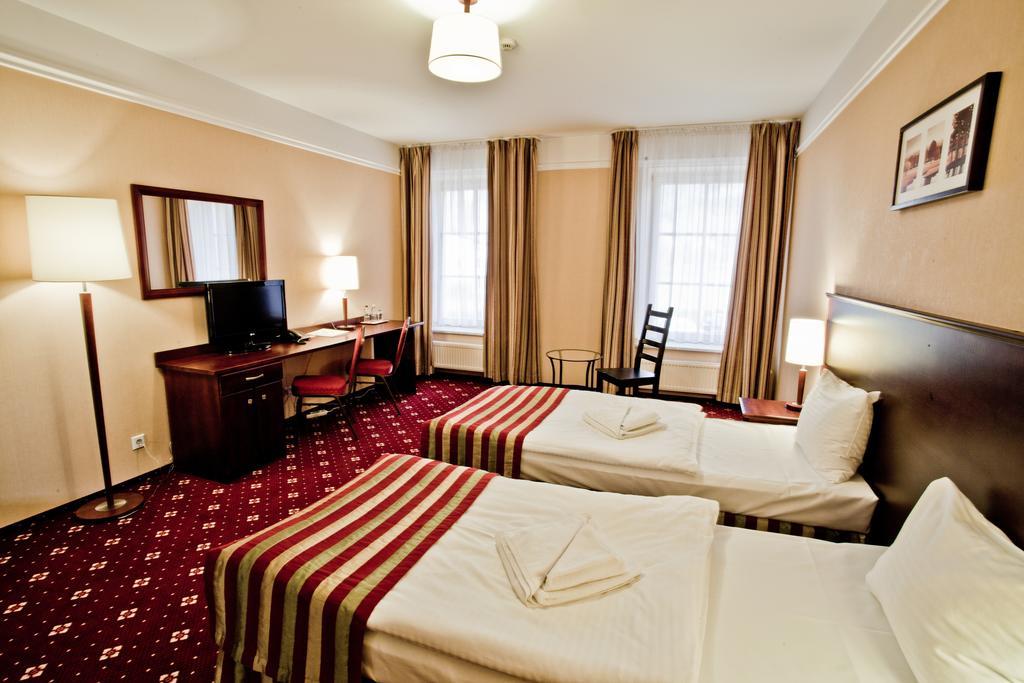 Hotel Stara Szmergielnia Bielsko-Biala Bilik gambar