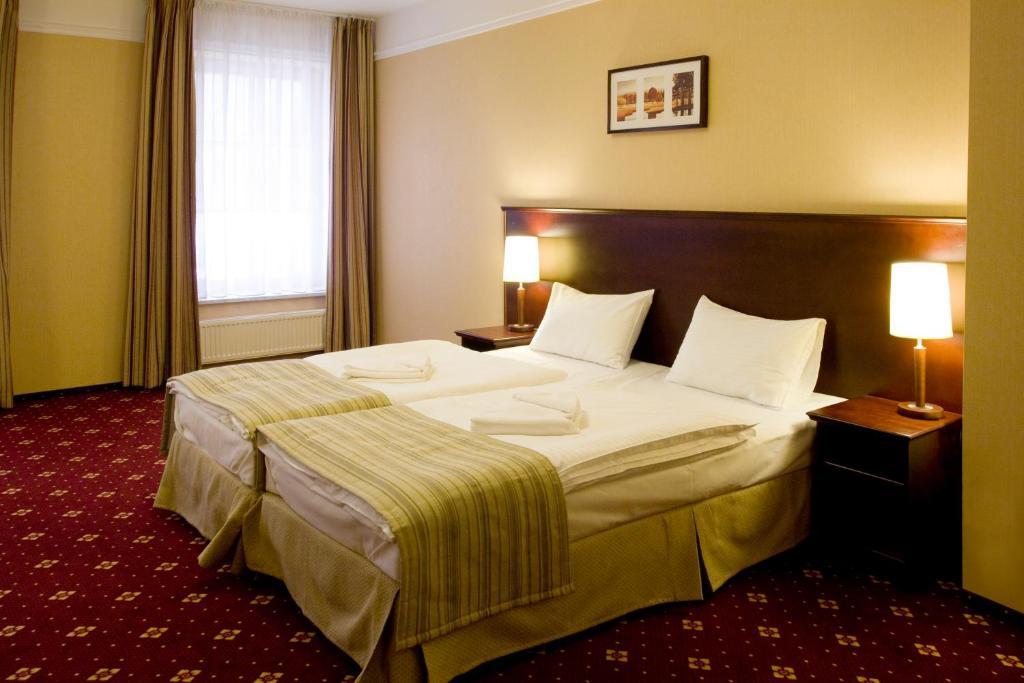 Hotel Stara Szmergielnia Bielsko-Biala Bilik gambar